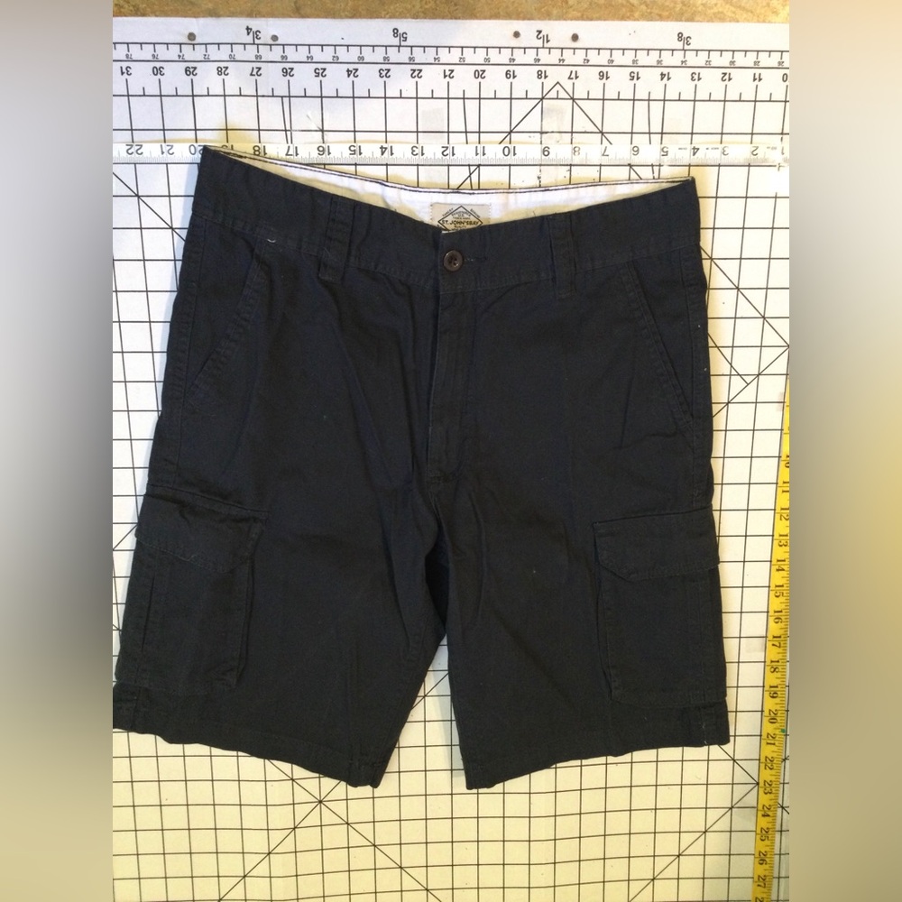 Saint John’s Bay Carpenter Shorts (size 34)